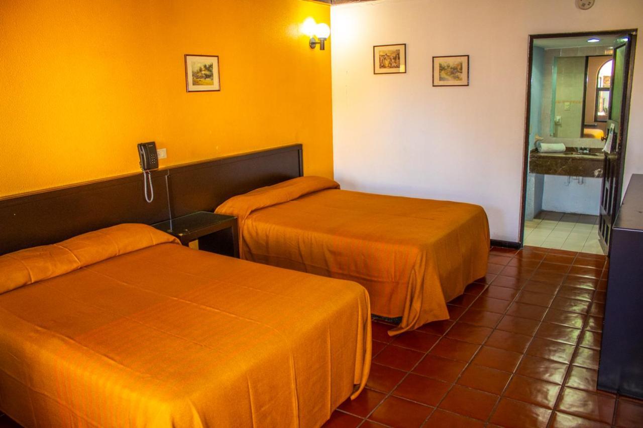 Hotel Villa Capri Morelia Kültér fotó