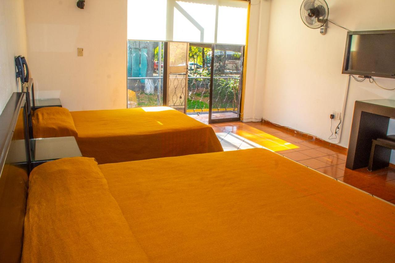 Hotel Villa Capri Morelia Kültér fotó