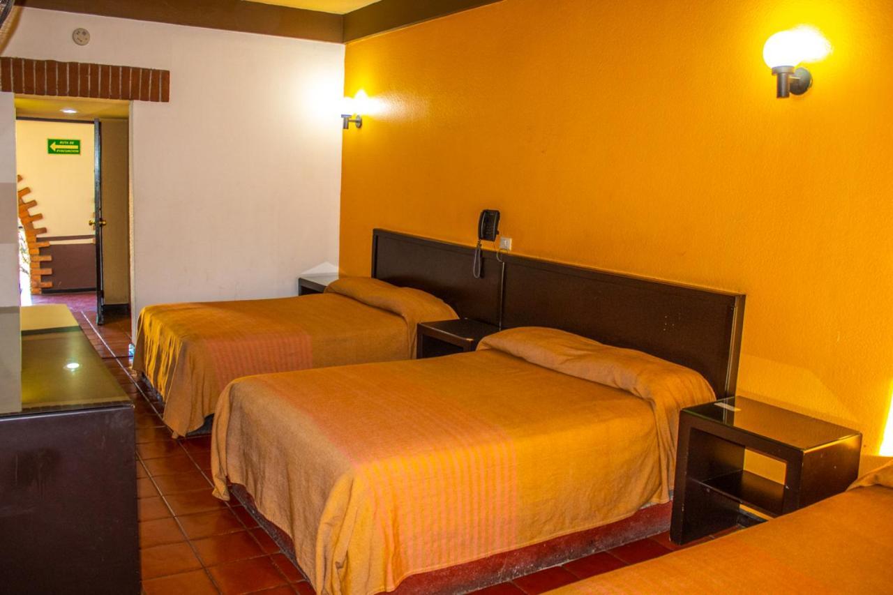 Hotel Villa Capri Morelia Kültér fotó